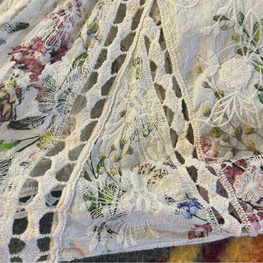 Anthropologie cape duster one size embroidered - Picture 3 of 6